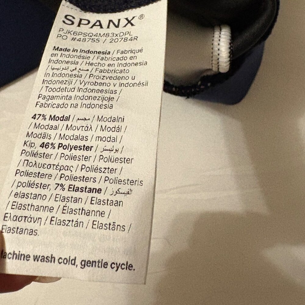 Like New Spanx AirEssentials Full Zip Activewear Track Jacket Navy White Size L - Picture 7 of 10